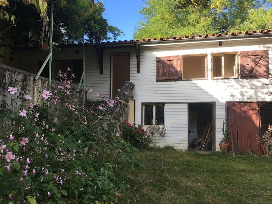 Lerable Pourpre De La Grotte Au Lion Villa Arbon Exteriör bild
